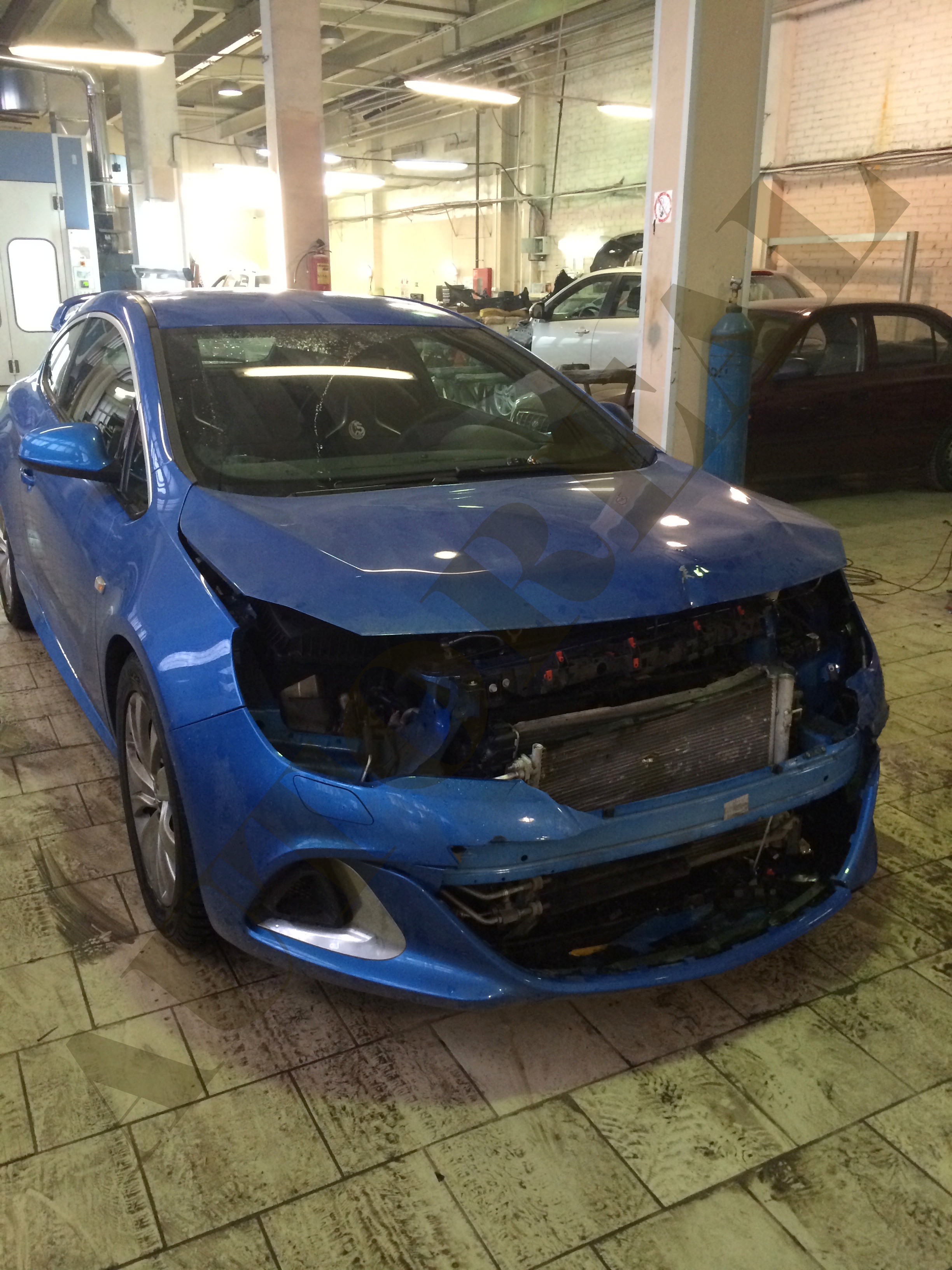 покраска авто Opel Astra OPC в СПБ