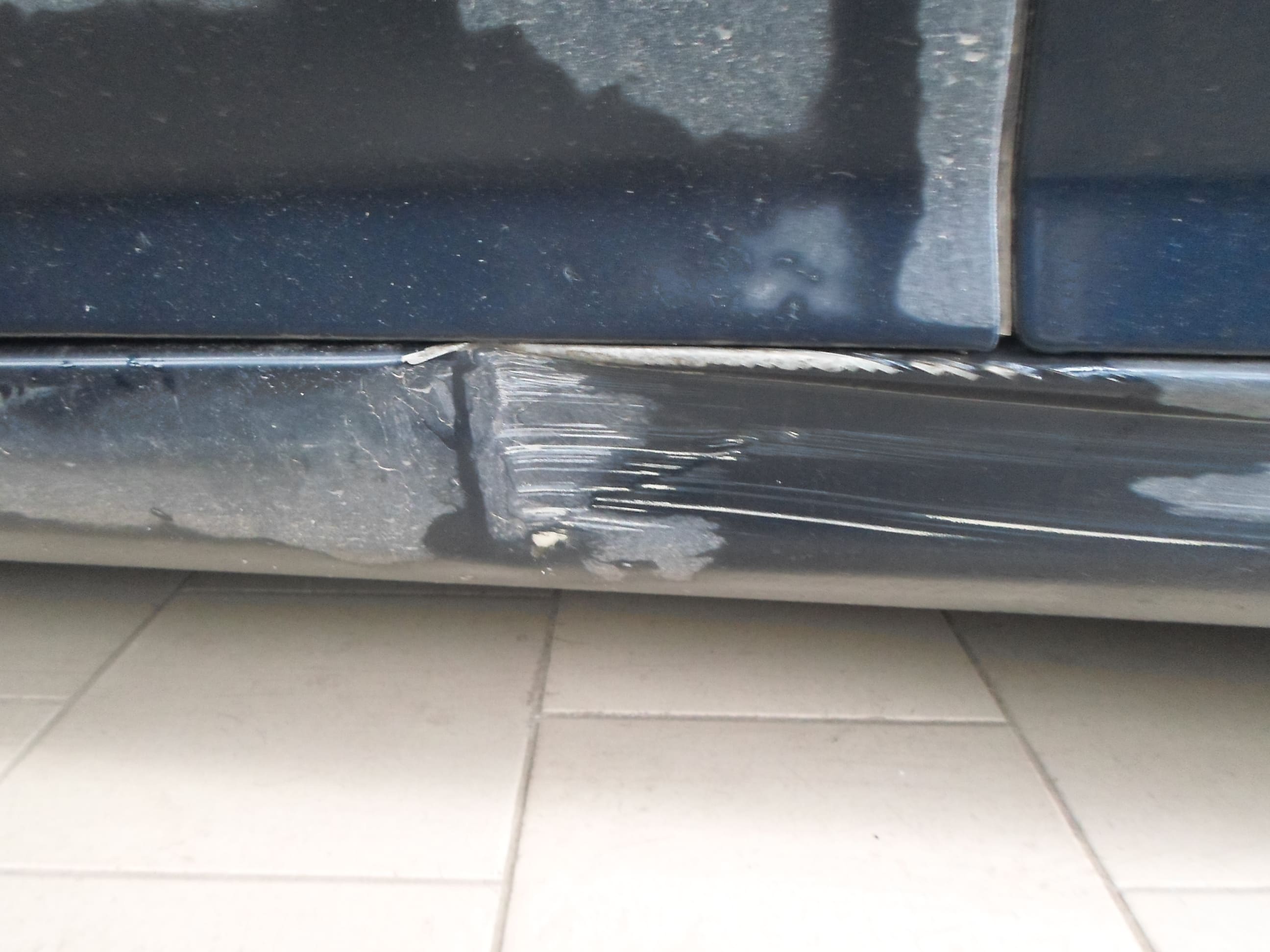 покраска авто Peugeot 308 ремонт порога в СПБ